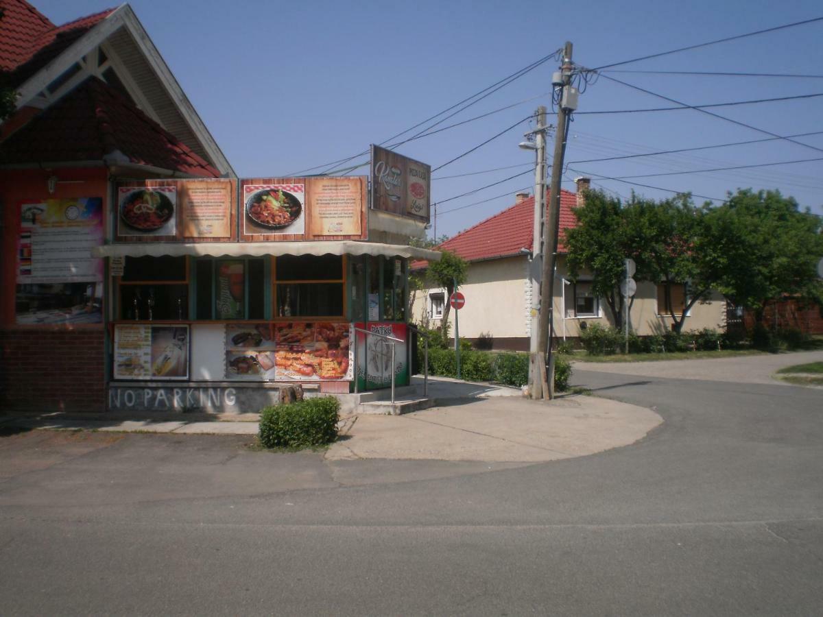 Ráday Apartman Hajdúszoboszló Exterior foto